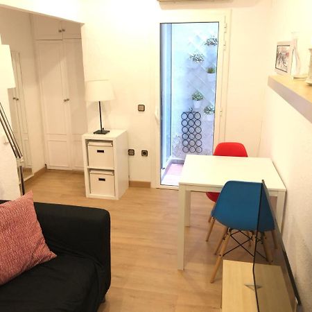 New! Apartment In Sarria Near Metro Barcellona Esterno foto